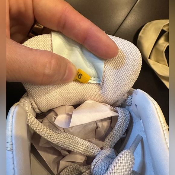 NIB ONCEPT Paris Leather Sneaker 6 Orchid Multi - Picture 5 of 10